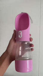 WuffBottle 3-in-1 – Hundetrinkflasche mit Snackfach